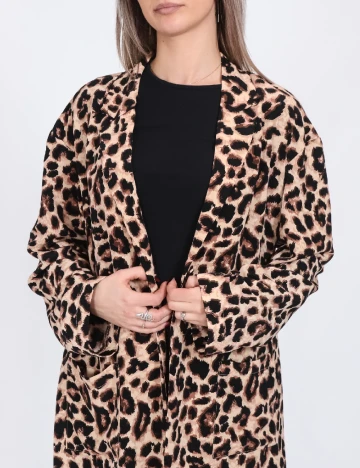 Jacheta Pieces, animal print