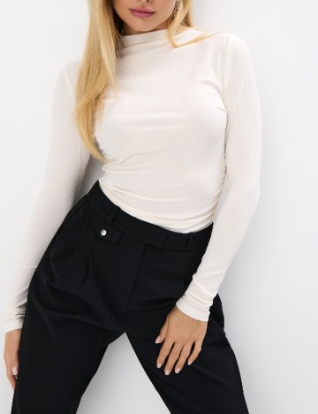
						Bluza Mohito, ecru