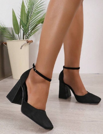 
						Pantofi SHEIN, negru