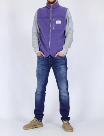 Vesta Jack&Jones, mov
