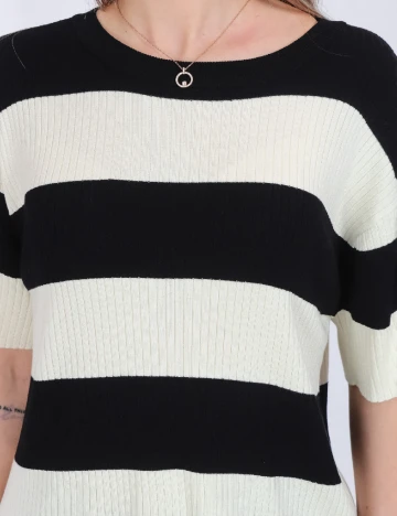 Bluza Jacqueline de Yong, alb/negru
