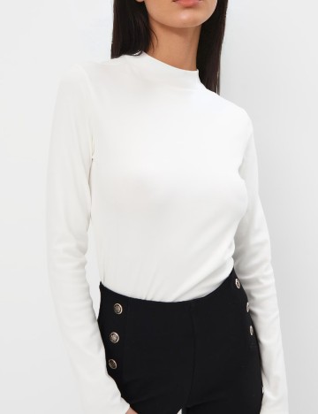 
						Bluza Mohito, alb