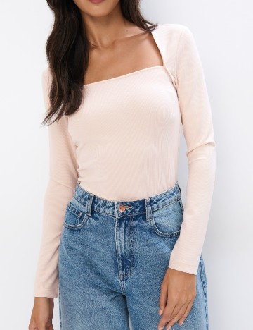 
						Bluza Mohito, crem