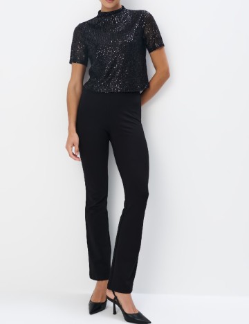 
						Bluza Mohito, negru