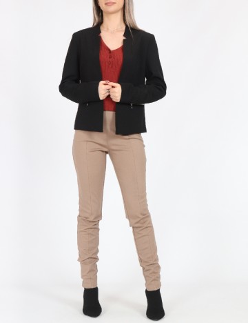 
						Blazer Only, negru