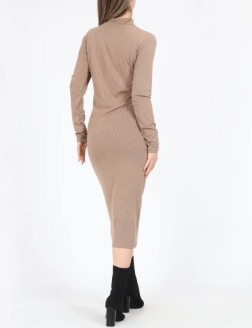 Rochie medie Vero Moda, maro