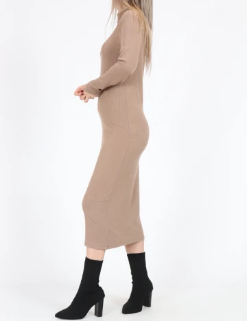 Rochie medie Vero Moda, maro