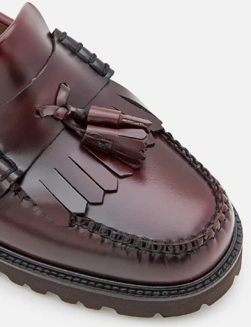 Mocasini Weejuns, visiniu