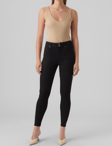 
						Blugi Vero Moda, negru
