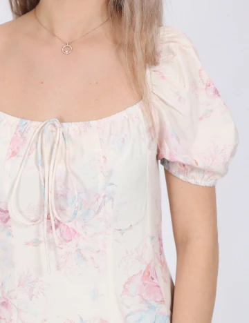 Rochie medie SHEIN, crem