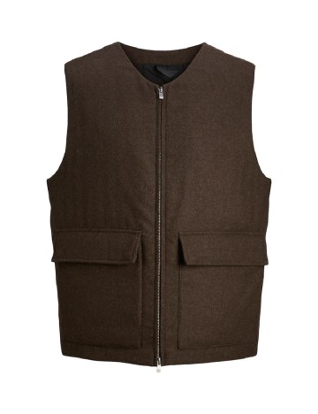 
						Vesta Jack&Jones, maro