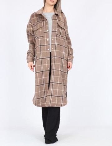 
						Jacheta Vero Moda, maro