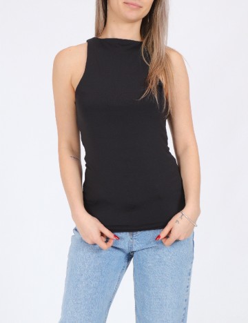 Maiou Only, negru