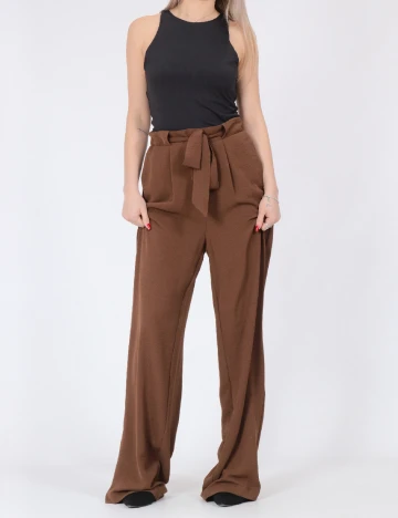 Pantaloni Vero Moda, maro