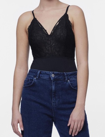 
						Body Pieces, negru
