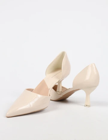 Pantofi SHEIN, crem