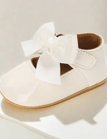 Pantofi Shein Kids, crem