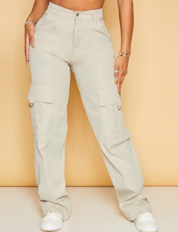 Pantaloni PRETTYLITTLETHING, bej