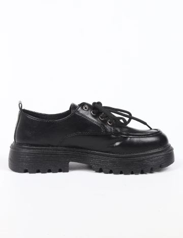 Pantofi SHEIN, negru