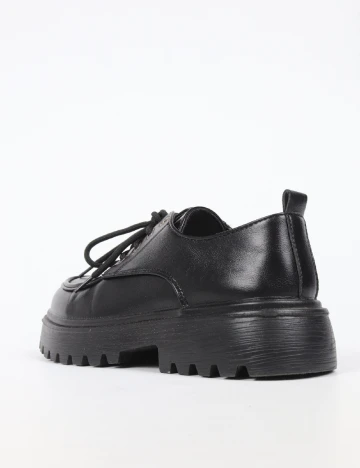 Pantofi SHEIN, negru