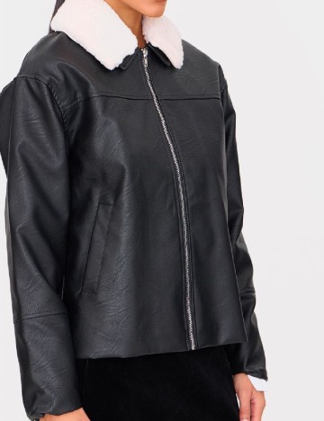 Jacheta PRETTYLITTLETHING, negru