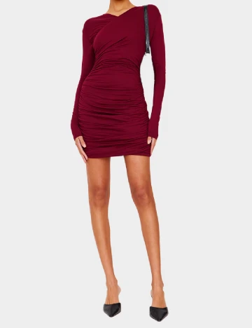 Rochie scurta PRETTYLITTLETHING, visiniu Rosu