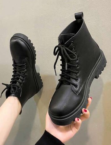 
						Ghete SHEIN, negru