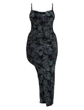 Rochie medie PRETTYLITTLETHING Plus Size, negru Negru