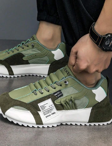 Adidasi SHEIN, verde Verde