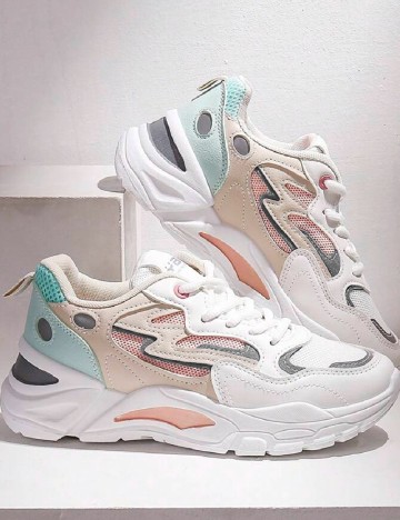 Adidasi SHEIN, mix culori