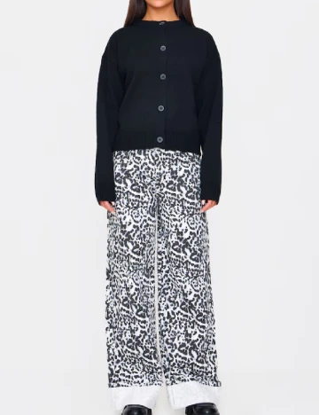 Blugi PRETTYLITTLETHING, animal print