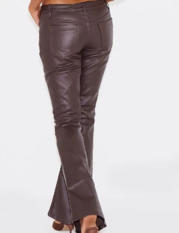 Pantaloni PRETTYLITTLETHING, maro