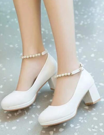 Pantofi SHEIN, alb