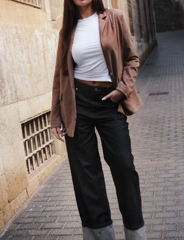 
						Sacou PRETTYLITTLETHING, maro