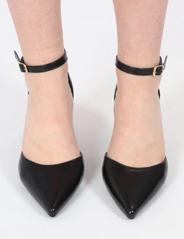 Pantofi SHEIN, negru Negru