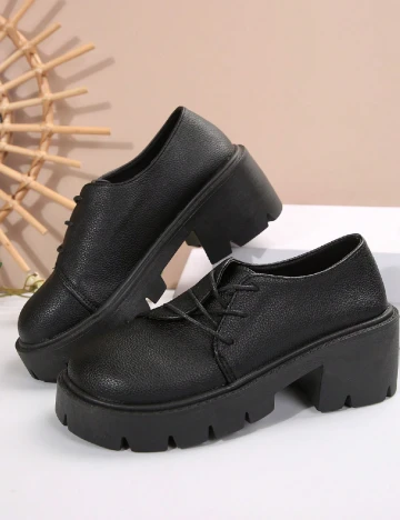 Pantofi SHEIN, negru