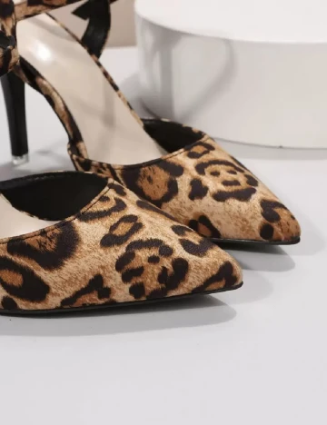 Pantofi SHEIN, animal print Animal print