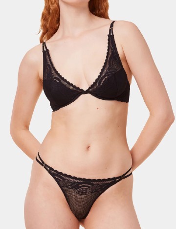 Chilot Triumph, negru