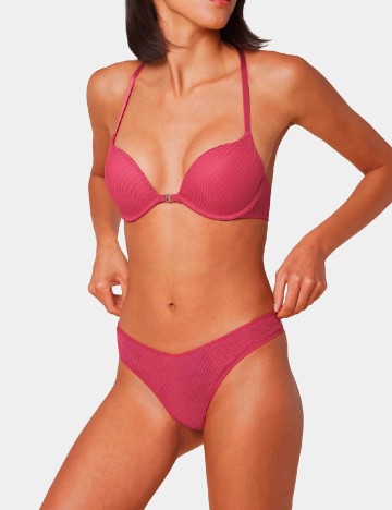
						Sutien Triumph, roz
