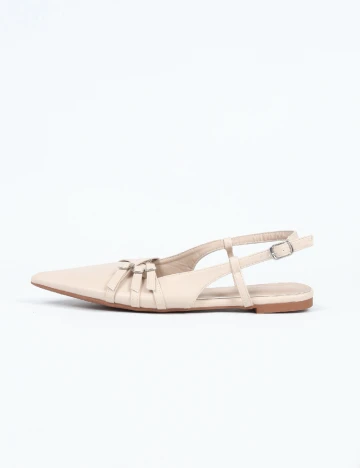 Pantofi SHEIN, crem