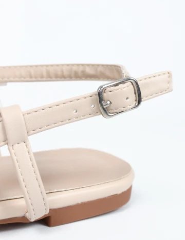 Pantofi SHEIN, crem