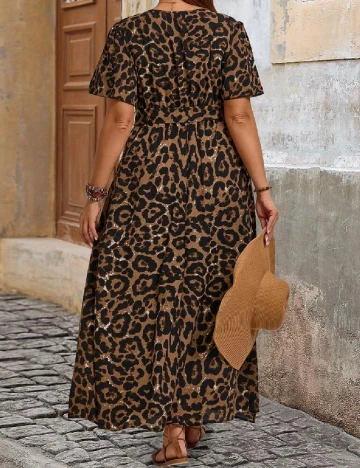 Rochie lunga SHEIN CURVE, animal print Animal print