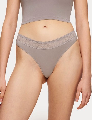 Chilot Triumph, gri
