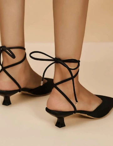 Pantofi SHEIN, negru Negru