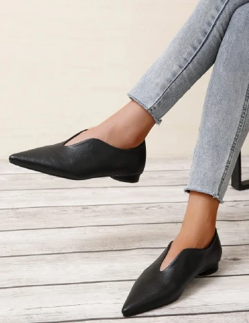 Pantofi SHEIN, negru