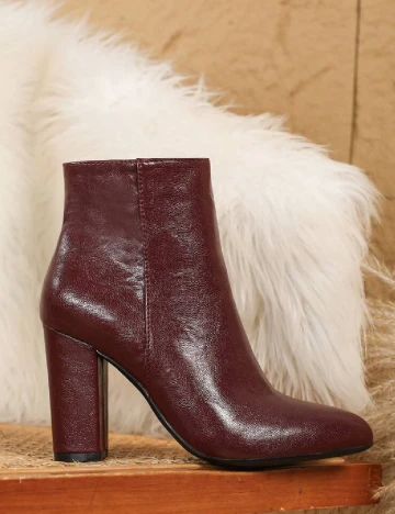 Botine SHEIN, visiniu