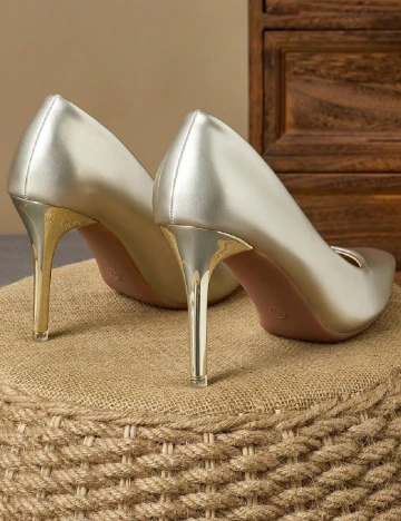 Pantofi SHEIN, bej