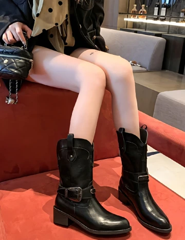 Ghete Romwe, negru