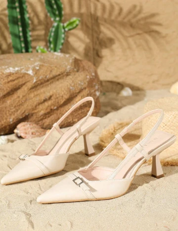 Pantofi SHEIN, bej