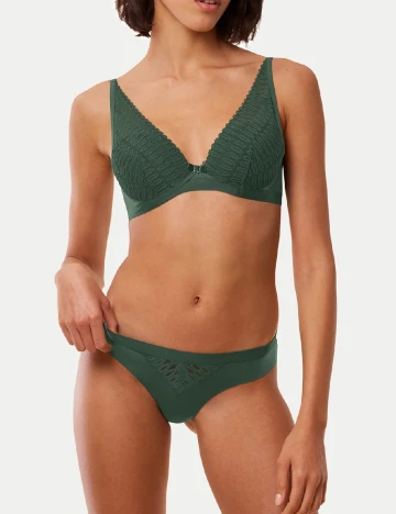 Chilot Triumph, verde